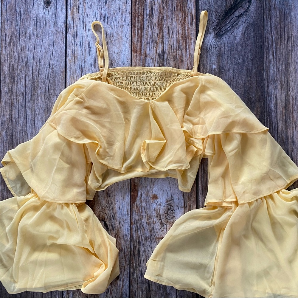 Yellow flowy crop tank top